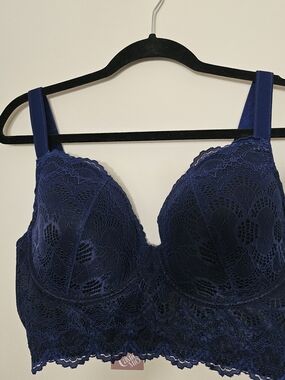 Lace Longline Bralette in Navy - Unbranded